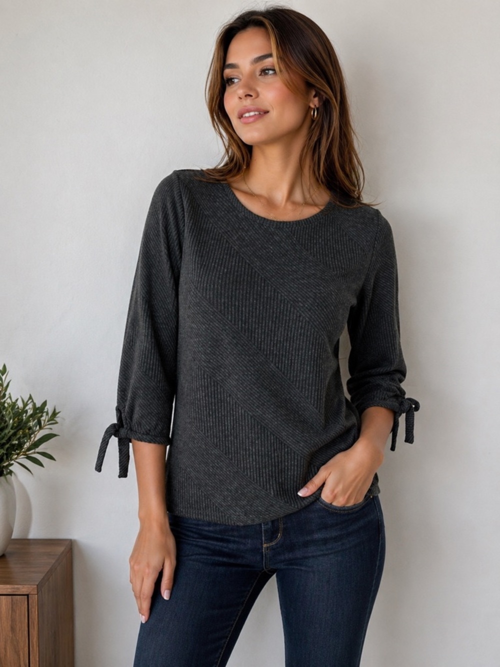 ✨ Liz Claiborne Textured Knit Top – Classic & Flattering Everyday Piece